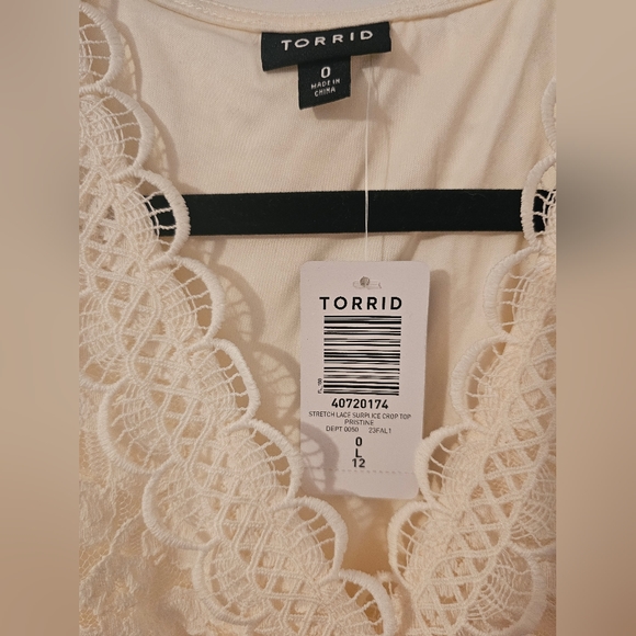 NWT Torrid Blouse - Picture 2 of 5